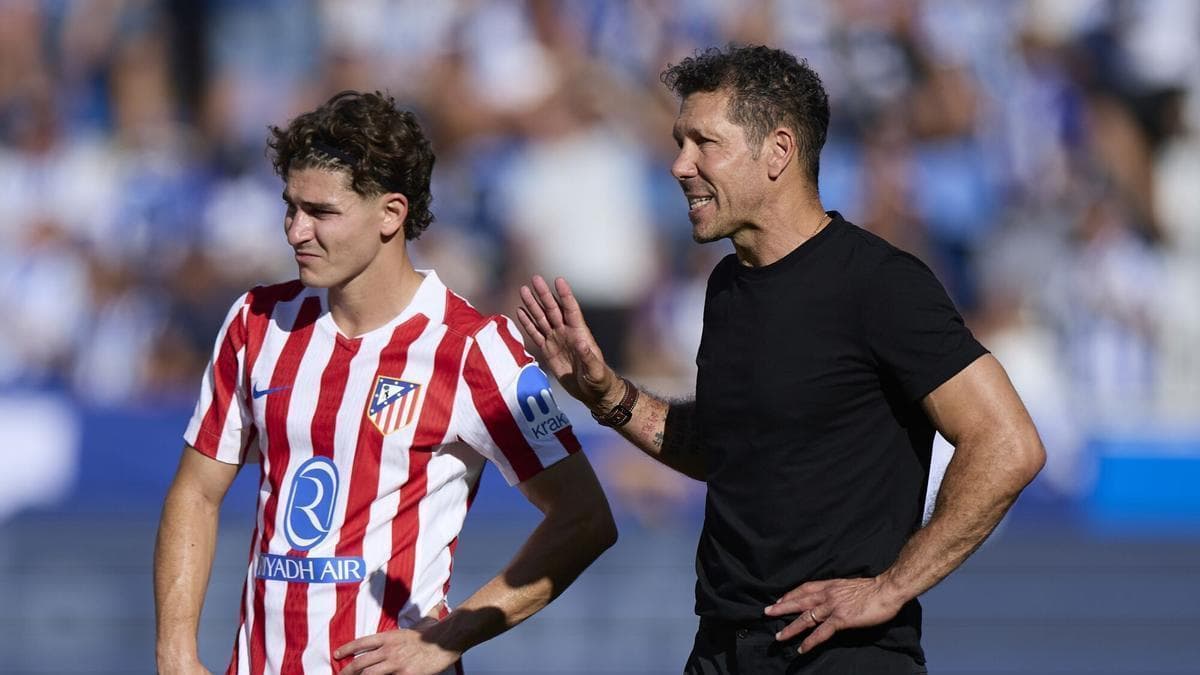 Atletico Madrid, il futuro di Julian Alvarez: le parole di Simeone