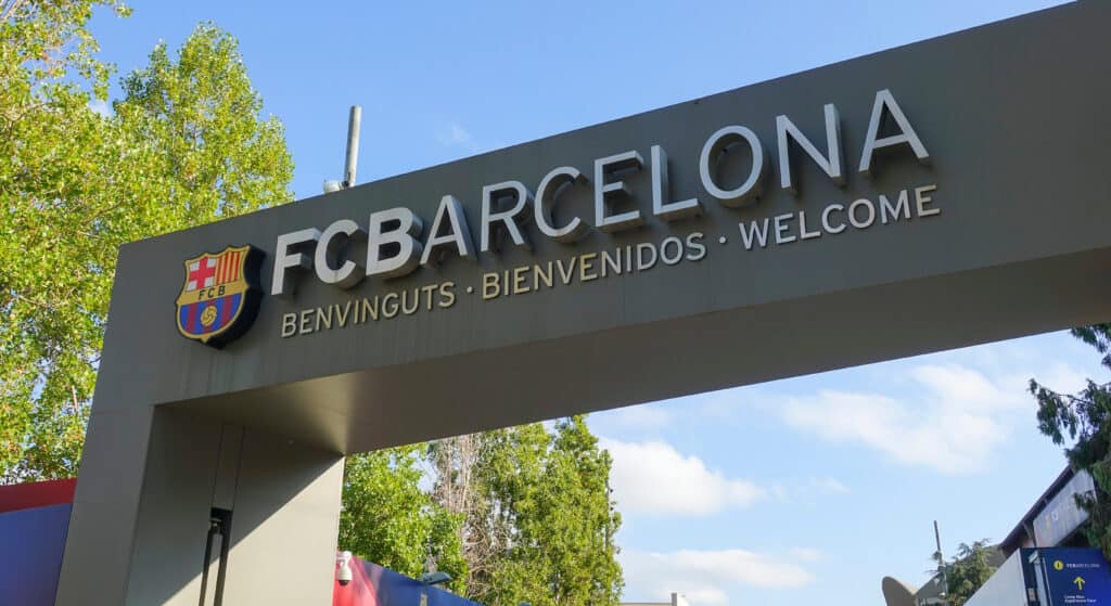 Barcellona, aria di cambiamenti: tre giovani potrebbero salutare