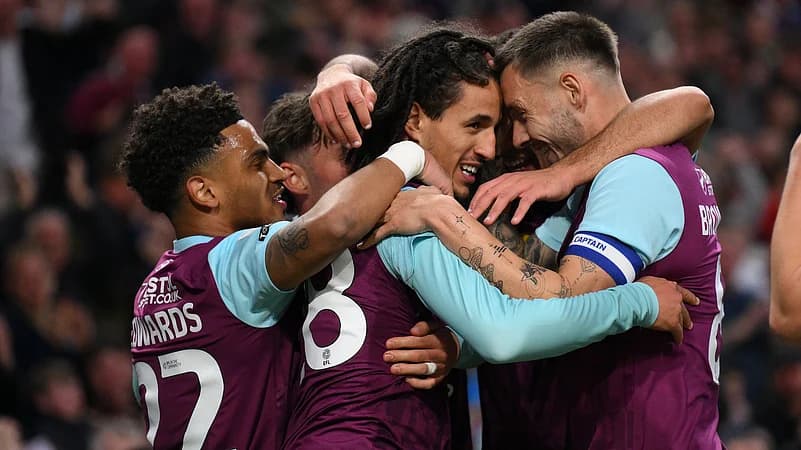 Norwich City-Burnley: la sfida di Carrow Road