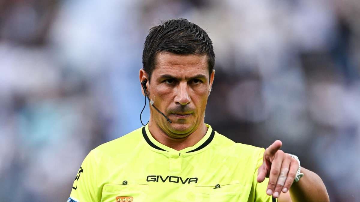 Gianluca Manganiello arbitra Udinese-Cagliari in Serie A