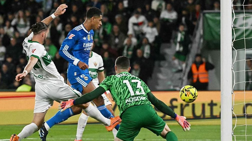 Il Real si fa rimontare ma vince sull'Elche: decide Espi