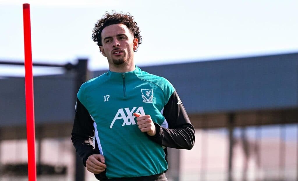 Inter, occhi su Curtis Jones: il centrocampista nel mirino per il mercato
