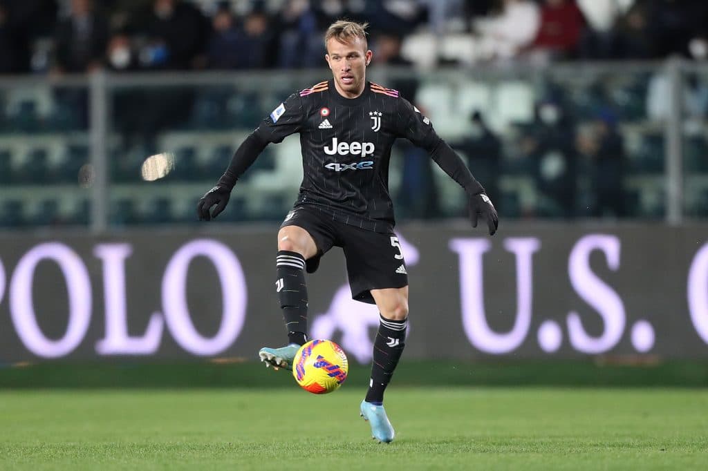 Juventus, possibile addio ad Arthur: si valuta la risoluzione del contratto