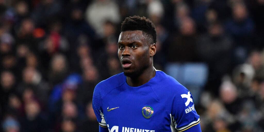 Napoli, spunta il nome di Benoit Badiashile per la difesa