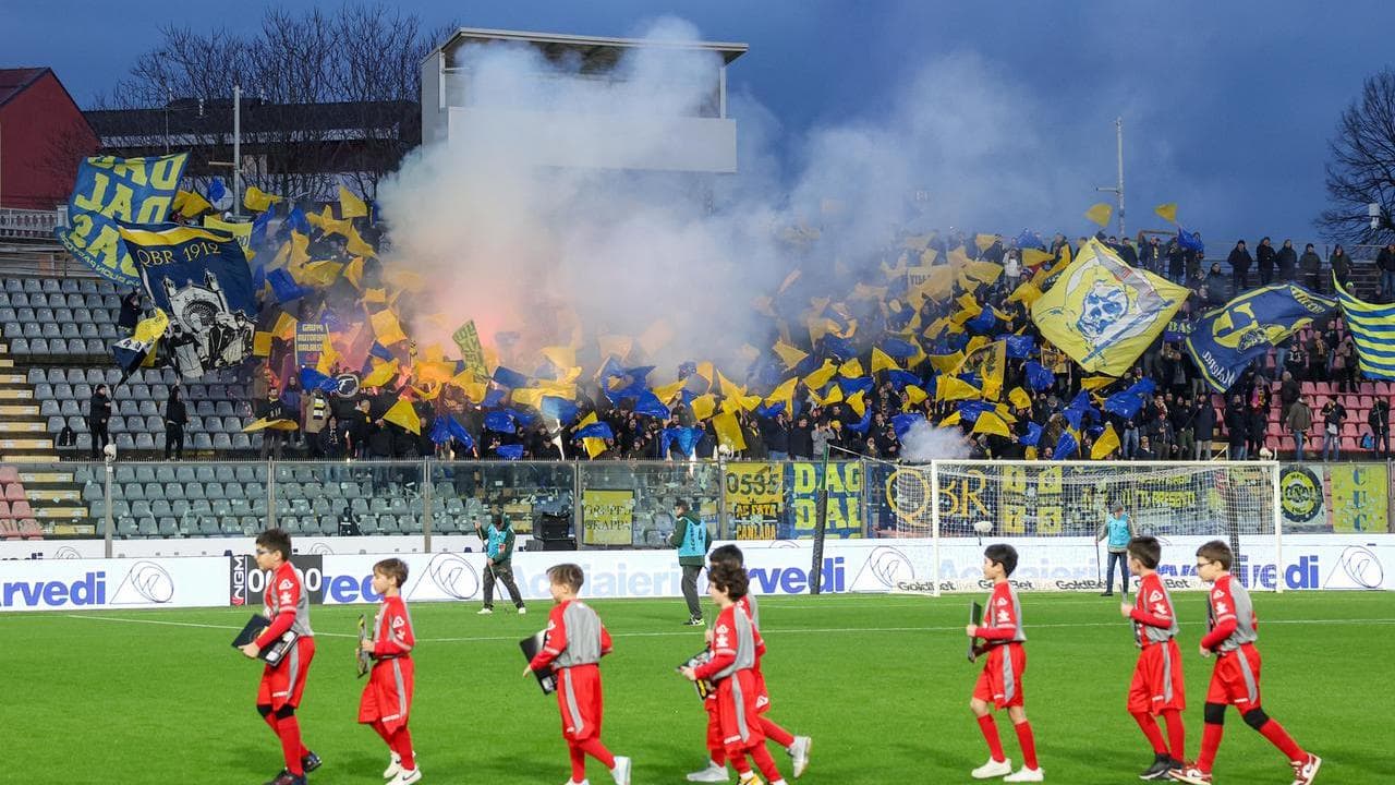 Serie B, il Modena stupisce: netto successo sulla Cremonese