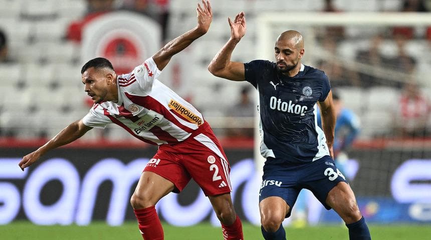 Sofyan Amrabat lascia il Fenerbahçe: risoluzione consensuale del contratto