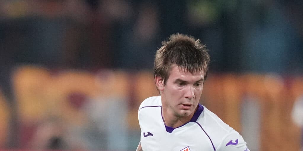 Spettacolo al Penzo: la Fiorentina domina il Venezia con un super Mastantuono