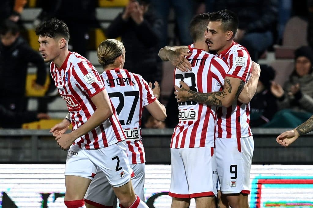 Vicenza-Catanzaro: le scelte ufficiali per l'esordio